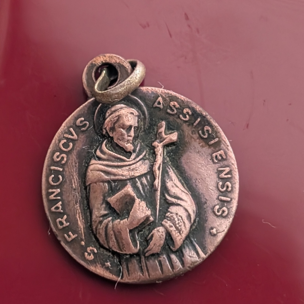 Vintage‎ Religious Pendant